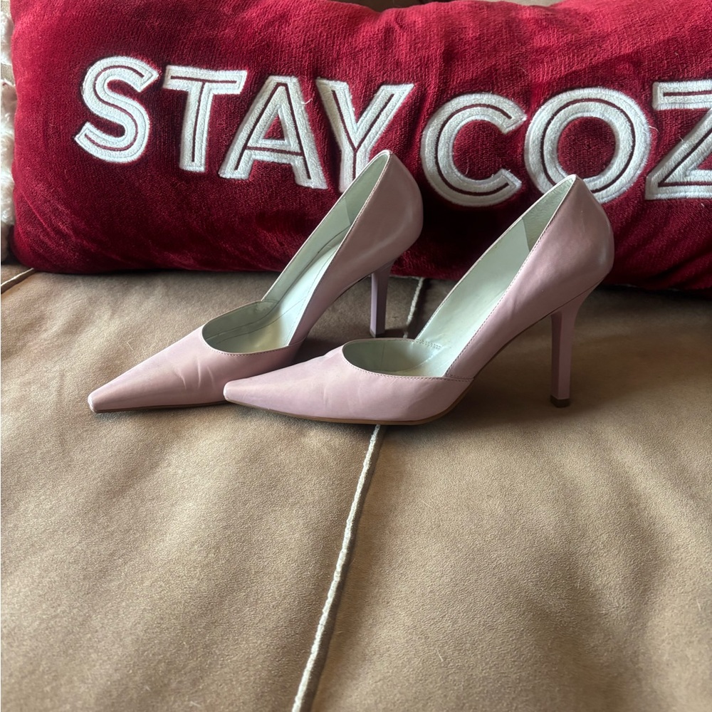 BCBGirls Elegant Pink Women's Heels - Picture 2 of 6